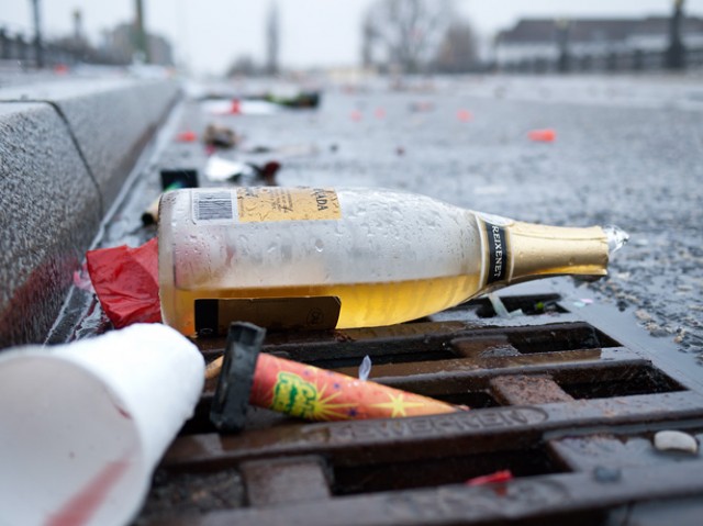 New Year’s morning, 2012, Behmstraße Bridge, Berlin, 01.01.2012